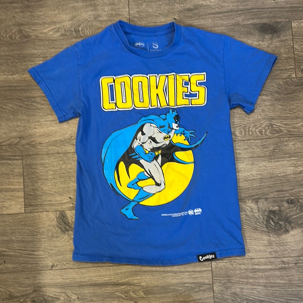 COOKIES Blue Batman Graphic T-Shirt